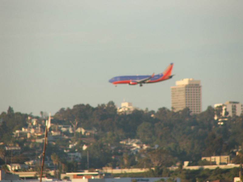 DSCF9382.JPG - One of the amazing things about coming to San Diego was looking out the plane window and finding yourself level with the downtown buildings.